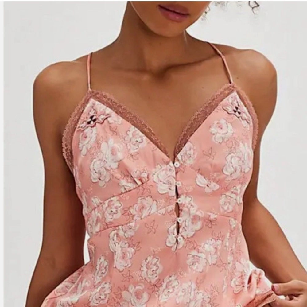 FREE PEOPLE INTIMATELY WOMEN’S NIGHT SPECIAL CAMI FLORAL TRIM LACE SIZE S NWOT